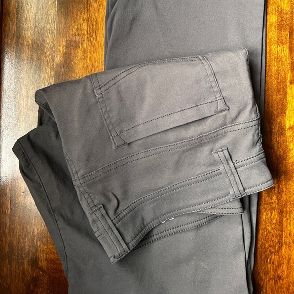 Prana Brion Pants - Picture 1 of 4